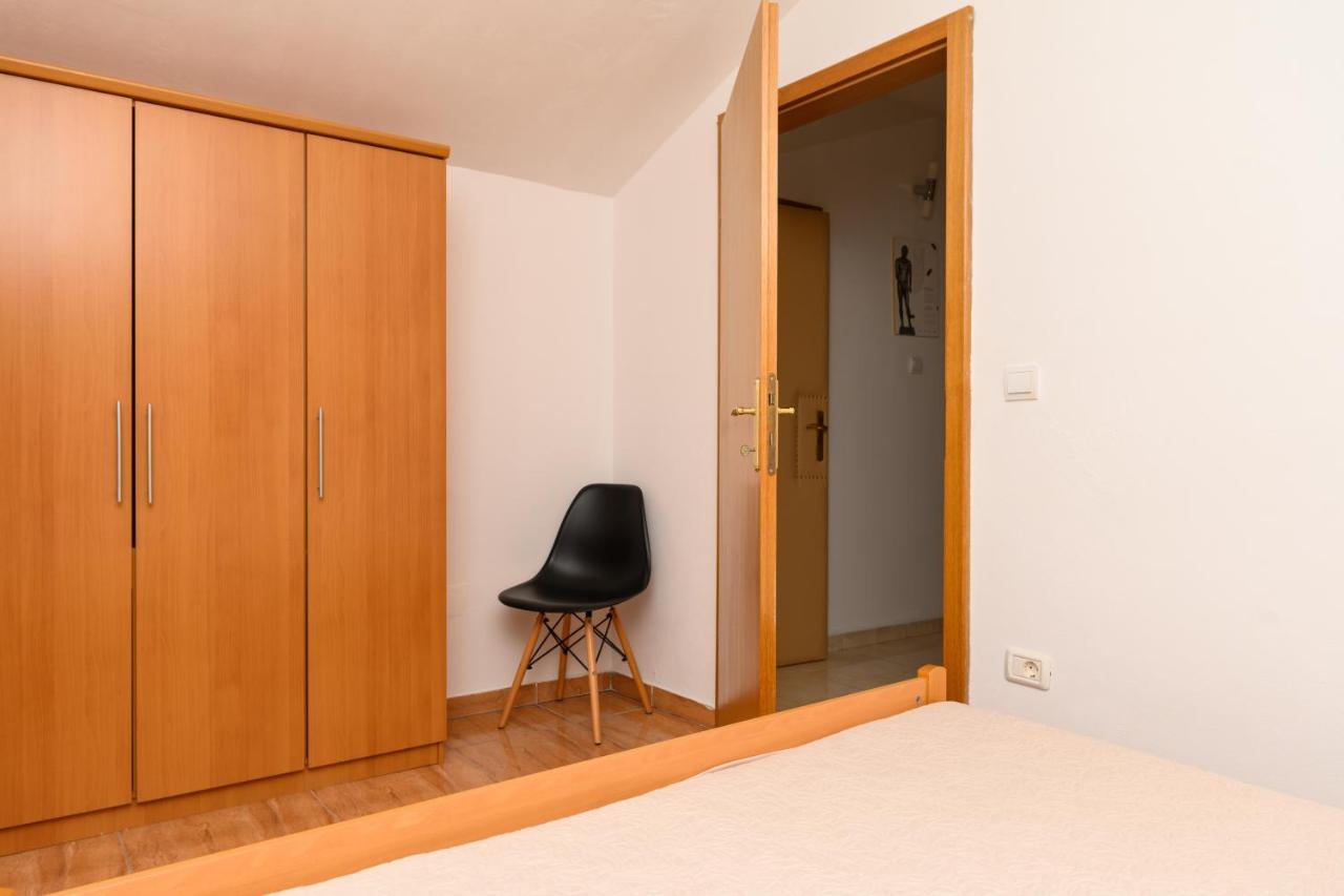 Apartmani Loreta Mali Losinj Ngoại thất bức ảnh