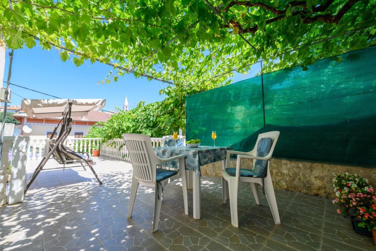 Apartmani Loreta Mali Losinj Ngoại thất bức ảnh
